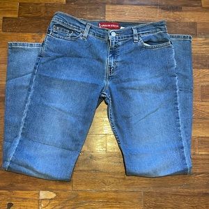VTG Levi’s 518 “Super Low Stretch” Boot Cut Jeans
